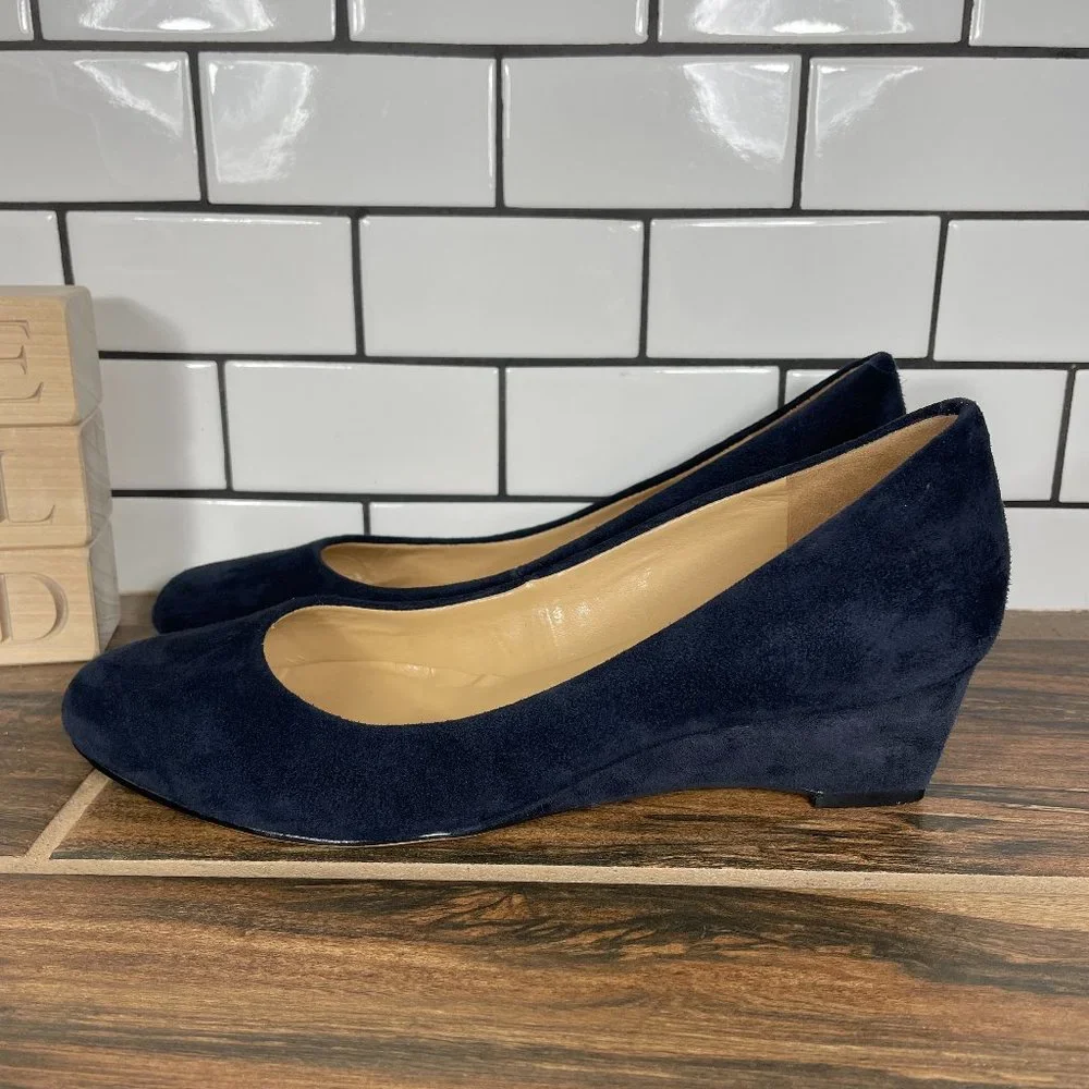Talbots Women's Size 6.5 Shoes Blue Suede Slip On Comfort Wedge Pump
